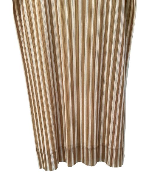 PLEATS PLEASE（プリーツプリーズ）PLEATS PLEASE (プリーツプリーズ) プリーツレイヤードワンピース ベージュ サイズ:3の古着・服飾アイテム