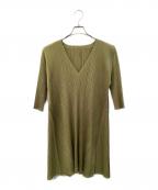 PLEATS PLEASEプリーツプリーズ）の古着「プリーツワンピース」｜グリーン