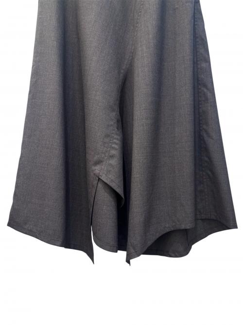 LOEWE（ロエベ）LOEWE (ロエベ) ウエストロゴ入りアシンメトリースカート グレー サイズ:34の古着・服飾アイテム