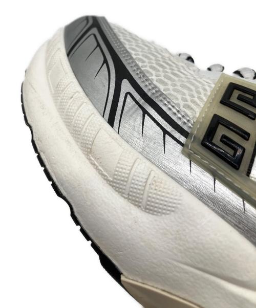 GIVENCHY（ジバンシィ）GIVENCHY (ジバンシィ) NFNTY-52 レザースニーカー ホワイト×シルバー サイズ:41の古着・服飾アイテム