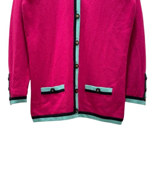CHANEL（シャネル）CHANEL (シャネル) P03 94A ココーマクボタン カシミヤカーディガン ショッキングピンク サイズ:40の古着・服飾アイテム