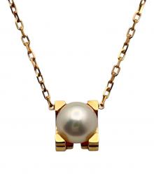 Cartier（カルティエ）の古着「C ドゥ カルティエ パール ネックレス」