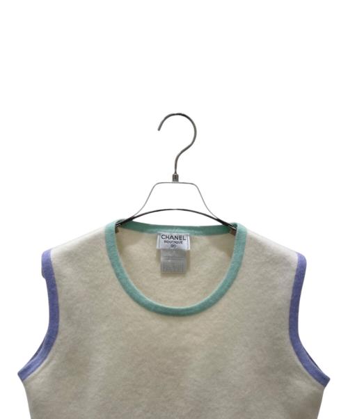 CHANEL（シャネル）CHANEL (シャネル) 98C カシミヤノースリーブニット マルチカラー サイズ:42の古着・服飾アイテム