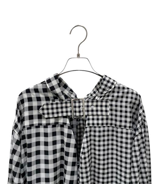 COMME des GARCONS（コムデギャルソン）COMME des GARCONS (コムデギャルソン) チェック切替ネックベルトロングシャツ ホワイト×ブラック サイズ:Mの古着・服飾アイテム
