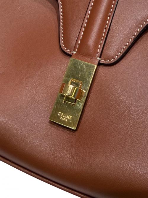 CELINE（セリーヌ）CELINE (セリーヌ) ティーン ソフト16/ショルダーバッグ ブラウン サイズ:16の古着・服飾アイテム