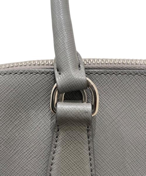 PRADA（プラダ）PRADA (プラダ) サファアーノ ハンドバッグ グレーの古着・服飾アイテム