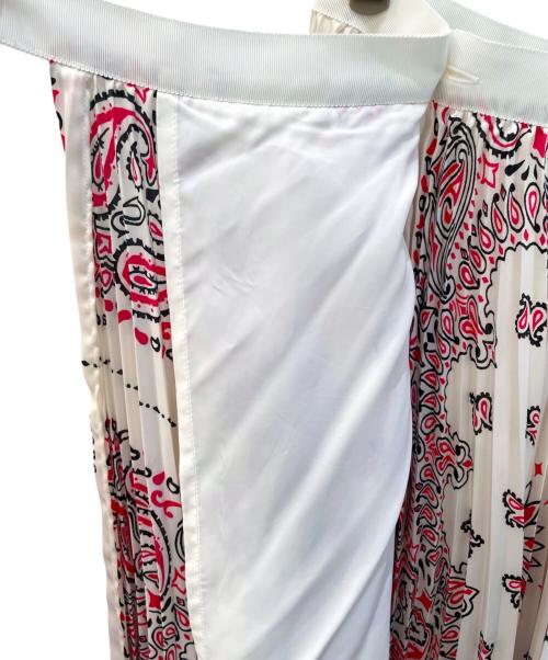 sacai（サカイ）sacai (サカイ) ペイズリーラッププリーツスカート ホワイトの古着・服飾アイテム