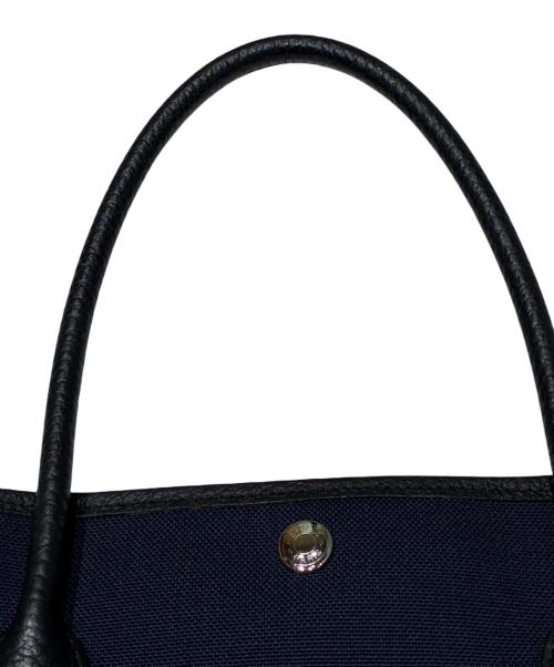 HERMES（エルメス）HERMES (エルメス) ガーデンパーティポケット36 PM/X刻印：2016 ブルーマリン×ノワール サイズ:36（PM）の古着・服飾アイテム