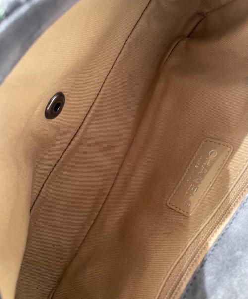 CHANEL（シャネル）CHANEL (シャネル) ワイルドステッチ25/スウェードチェーンショルダーバッグ グレーの古着・服飾アイテム