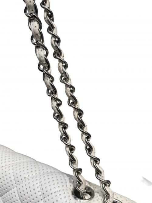 CHANEL（シャネル）CHANEL (シャネル) マトラッセ パンチング25 ホワイト サイズ:25の古着・服飾アイテム