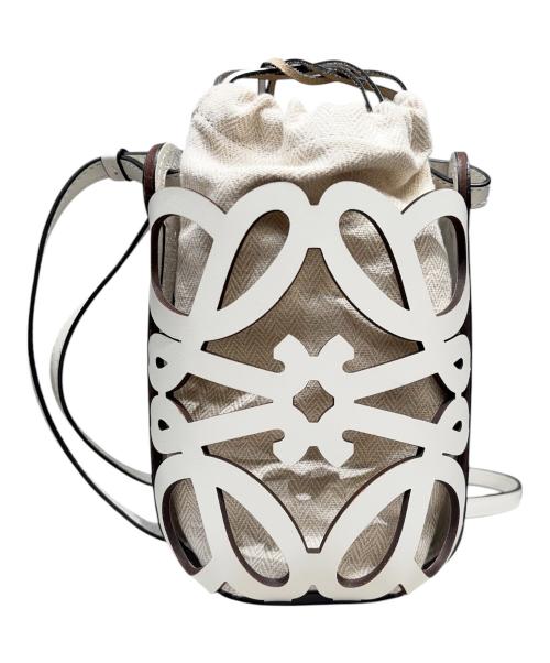 LOEWE（ロエベ）LOEWE (ロエベ) カットアウトポケット / ショルダーバッグ ホワイトの古着・服飾アイテム