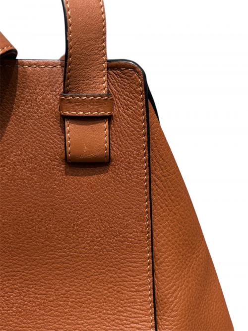 LOEWE（ロエベ）LOEWE (ロエベ) ハンモック スモール ブラウン サイズ:スモールの古着・服飾アイテム