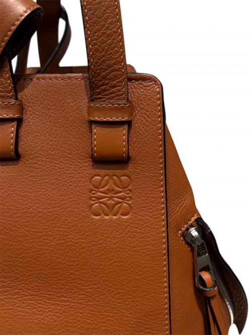 LOEWE（ロエベ）LOEWE (ロエベ) ハンモック スモール ブラウン サイズ:スモールの古着・服飾アイテム