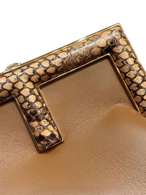 FENDI（フェンディ）FENDI (フェンディ) ファースト スモール ブラウンの古着・服飾アイテム