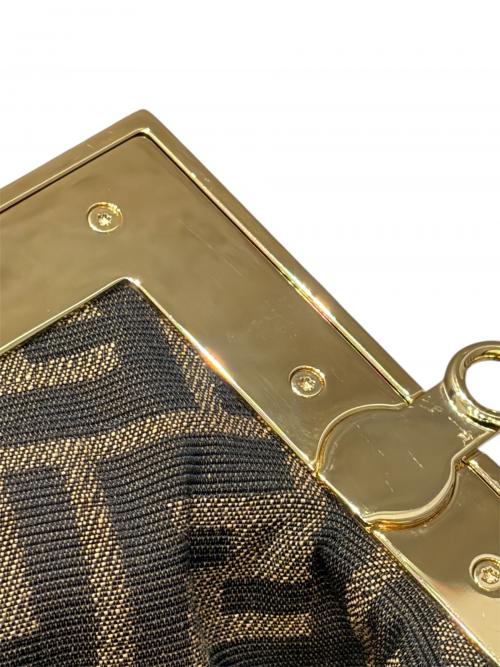 FENDI（フェンディ）FENDI (フェンディ) ファースト スモール ブラウンの古着・服飾アイテム