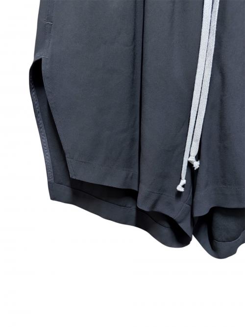 RICK OWENS（リックオウエンス）RICK OWENS (リックオウエンス) ボクサーショーツ/ショートパンツ/78 DARK DUST ブラック サイズ:38の古着・服飾アイテム