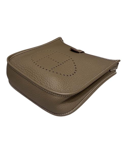 HERMES（エルメス）HERMES (エルメス) エブリン TPM/ゴールド金具/トリヨンクレマンス/エトゥープ/W刻印 エトゥープ サイズ:TPMの古着・服飾アイテム