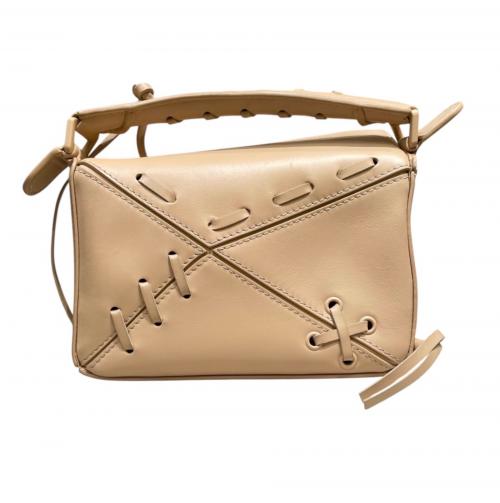 LOEWE（ロエベ）LOEWE (ロエベ) レースドパズルバッグ ミニ2WAYミニショルダーバッグ ベージュ/ヌード サイズ:MINIの古着・服飾アイテム