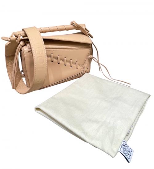 LOEWE（ロエベ）LOEWE (ロエベ) レースドパズルバッグ ミニ2WAYミニショルダーバッグ ベージュ/ヌード サイズ:MINIの古着・服飾アイテム