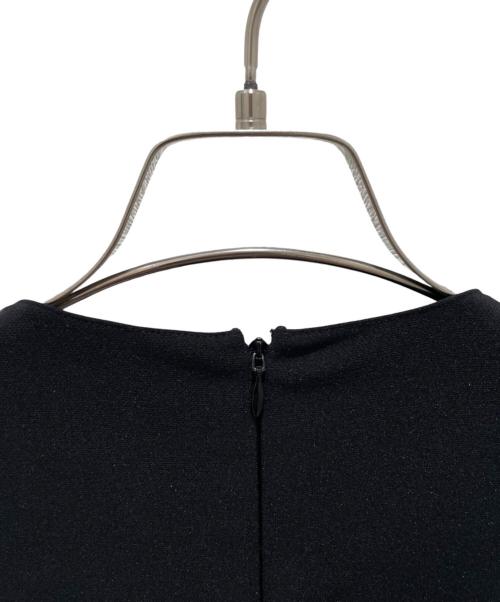 RED VALENTINO（レッドヴァレンティノ）RED VALENTINO (レッドヴァレンティノ) フリルワンピース ブラック サイズ:44の古着・服飾アイテム