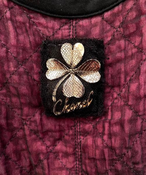 CHANEL（シャネル）CHANEL (シャネル) クローバーモチーフノースリーブトップス ワインレッド サイズ:38の古着・服飾アイテム