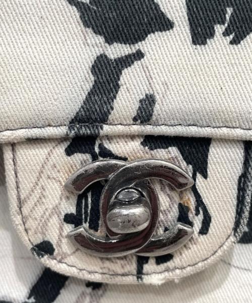 CHANEL（シャネル）CHANEL (シャネル) ヴィンテージ チェーンショルダーバッグ/グラフィティ キャンバス/ショルダーバッグ ブラック×ホワイトの古着・服飾アイテム