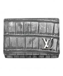 LOUIS VUITTON（ルイ ヴィトン）の古着「メタリック加工 エキゾチックレザーカードケース」｜グレー