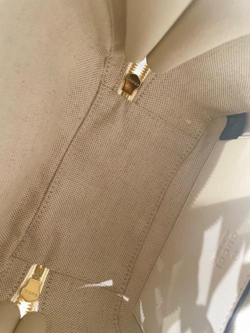 GUCCI（グッチ）GUCCI (グッチ) BLONDIE/ブロンディ 2WAYトップハンドルバッグ ホワイトの古着・服飾アイテム