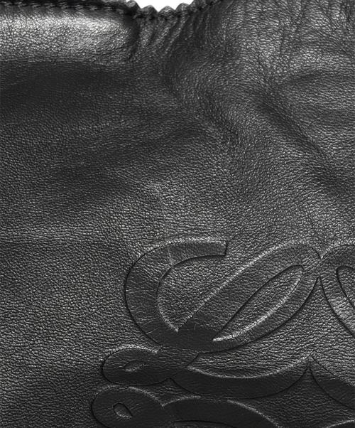 LOEWE（ロエベ）LOEWE (ロエベ) ナッパアイレ アナグラムハンドバッグ ブラックの古着・服飾アイテム