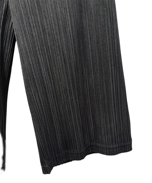 PLEATS PLEASE（プリーツプリーズ）PLEATS PLEASE (プリーツプリーズ) プリーツクロップドパンツ ブラック サイズ:3の古着・服飾アイテム