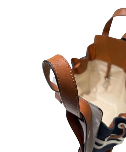 LOEWE（ロエベ）LOEWE (ロエベ) 2WAYバッグ/ハンモック ドローストリングセーラースモール ホワイト×ネイビーの古着・服飾アイテム