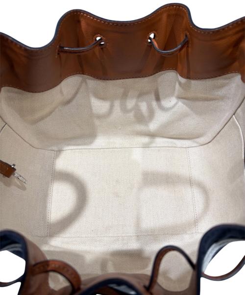 LOEWE（ロエベ）LOEWE (ロエベ) 2WAYバッグ/ハンモック ドローストリングセーラースモール ホワイト×ネイビーの古着・服飾アイテム