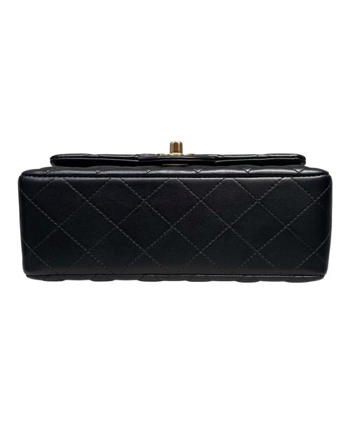 CHANEL（シャネル）CHANEL (シャネル) チェーンショルダーバッグ ブラックの古着・服飾アイテム