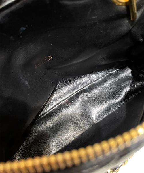CHANEL（シャネル）CHANEL (シャネル) ヴィンテージマトラッセチェーンミニハンドバッグ ブラック×ゴールド金具の古着・服飾アイテム