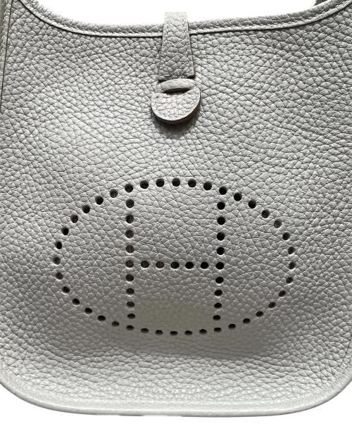 HERMES（エルメス）HERMES (エルメス) ショルダーバッグ/エブリン/TPM/シルバー金具 グレー系×シルバー金具の古着・服飾アイテム