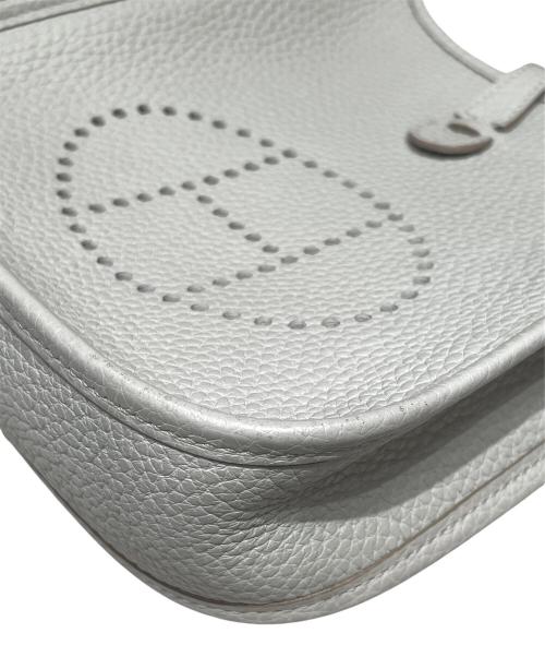 HERMES（エルメス）HERMES (エルメス) ショルダーバッグ/エブリン/TPM/シルバー金具 グレー系×シルバー金具の古着・服飾アイテム