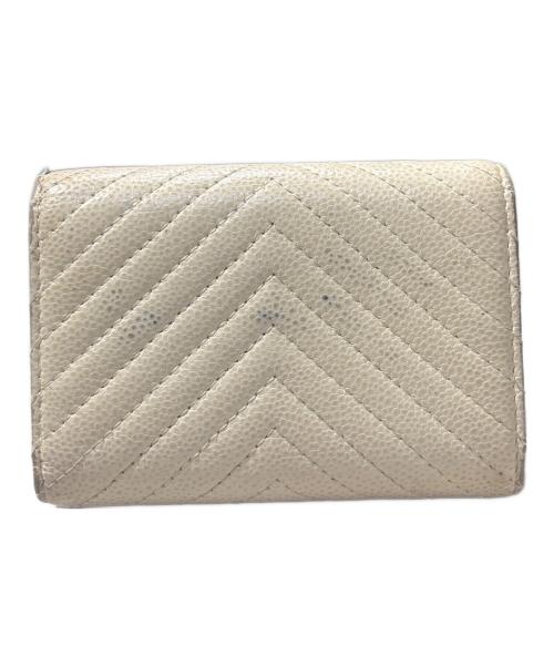 CHANEL（シャネル）CHANEL (シャネル) ボーイシャネル スモールフラップウォレット ホワイトの古着・服飾アイテム