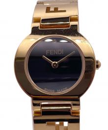 FENDI（フェンディ）の古着「ゴールド・ステラ　1Pダイヤモンド腕時計」｜ブラック
