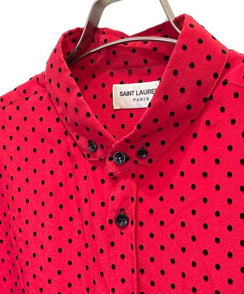 Saint Laurent Paris（サンローランパリ）Saint Laurent Paris (サンローランパリ) ドット柄シルク長袖シャツ レッド サイズ:38の古着・服飾アイテム