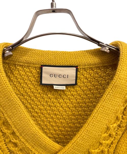GUCCI（グッチ）GUCCI (グッチ) V-neck cable-knit wool jumper/Vネックケーブルニットウールジャンパー イエロー サイズ:Sの古着・服飾アイテム