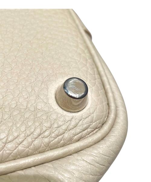 HERMES（エルメス）HERMES (エルメス) ピコタンロックPM/シルバー金具/トリヨンクレマンス/U刻印：2022年 ベージュ系×シルバー金具 サイズ:PMの古着・服飾アイテム