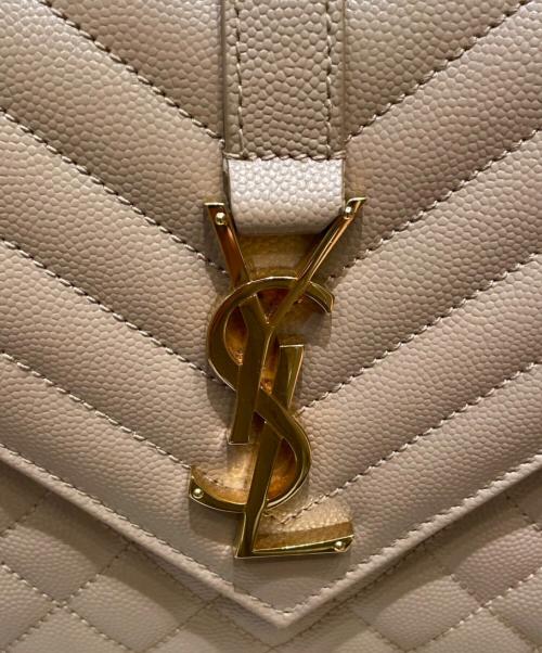Saint Laurent Paris（サンローランパリ）Saint Laurent Paris (サンローランパリ) エンベロープ ミディアム/チェーンショルダーバッグ ベージュ サイズ:ミディアムの古着・服飾アイテム