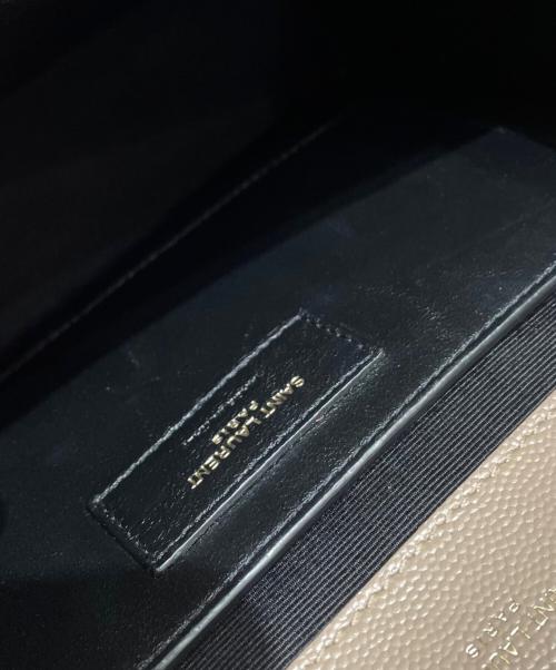 Saint Laurent Paris（サンローランパリ）Saint Laurent Paris (サンローランパリ) エンベロープ ミディアム/チェーンショルダーバッグ ベージュ サイズ:ミディアムの古着・服飾アイテム