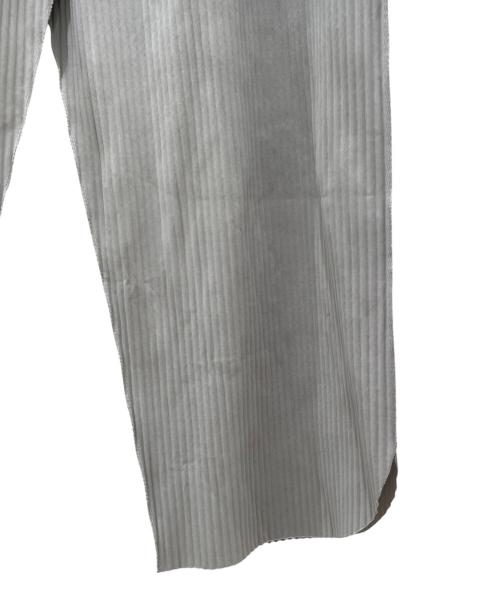 me ISSEY MIYAKE（ミーイッセイ ミヤケ）me ISSEY MIYAKE (ミーイッセイ ミヤケ) プリーツパンツ グレー サイズ:Freeの古着・服飾アイテム