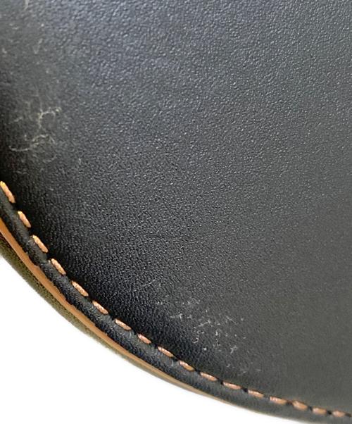 LOEWE（ロエベ）LOEWE (ロエベ) ゲートバケットバッグ ショルダーバッグ アナグラム ベージュ×ブラックの古着・服飾アイテム