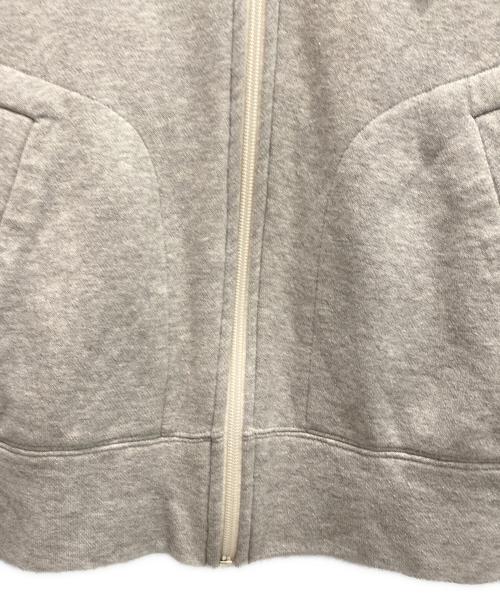 PLAY COMME des GARCONS（プレイコムデギャルソン）PLAY COMME des GARCONS (プレイコムデギャルソン) ジップパーカー グレー サイズ:Lの古着・服飾アイテム