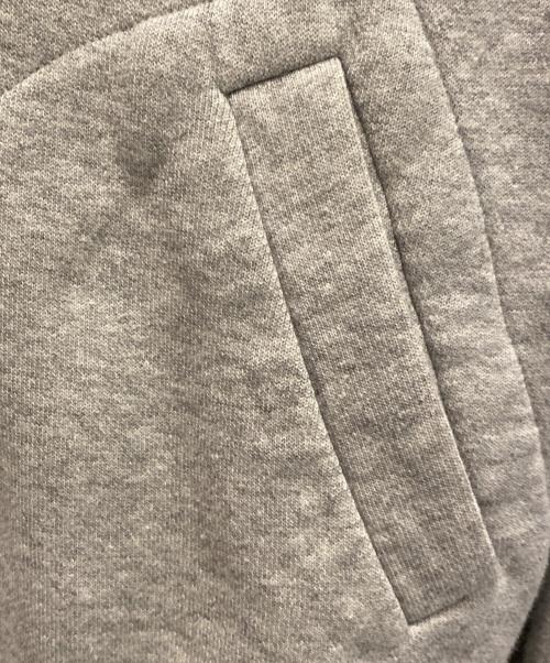 PLAY COMME des GARCONS（プレイコムデギャルソン）PLAY COMME des GARCONS (プレイコムデギャルソン) ジップパーカー グレー サイズ:Lの古着・服飾アイテム