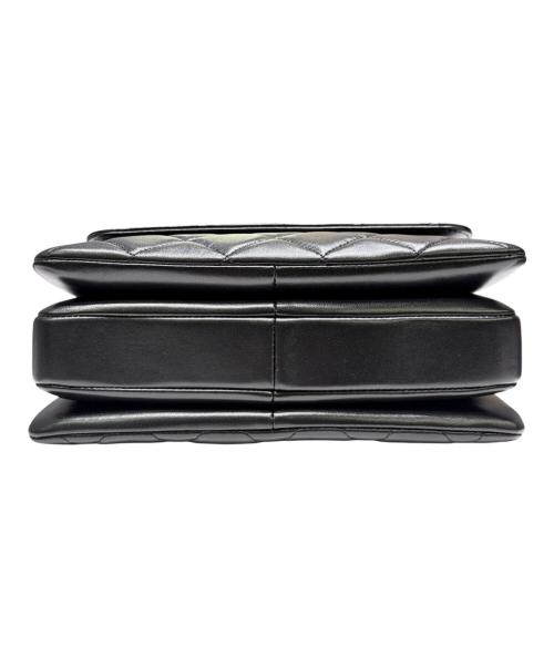 CHANEL（シャネル）CHANEL (シャネル) トップハンドルフラップバッグ/トレンディCC/ブラック×ゴールド金具 ブラック×ゴールド金具の古着・服飾アイテム