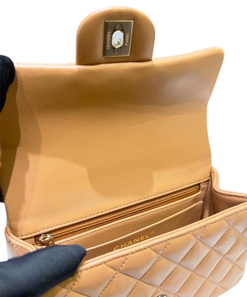 CHANEL（シャネル）CHANEL (シャネル) ミニ トップハンドルクラシックハンドバッグ/マトラッセ/ベージュ×ゴールド金具 ベージュ×ゴールド金具の古着・服飾アイテム