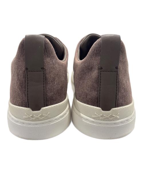 ERMENEGILDO ZEGNA（エルメネジルド・ゼニア）ERMENEGILDO ZEGNA (エルメネジルド・ゼニア) TRIPLE STITCH/キャンバススリッポン ブラウン サイズ:EU:10 1/2 | US:11 1/2の古着・服飾アイテム